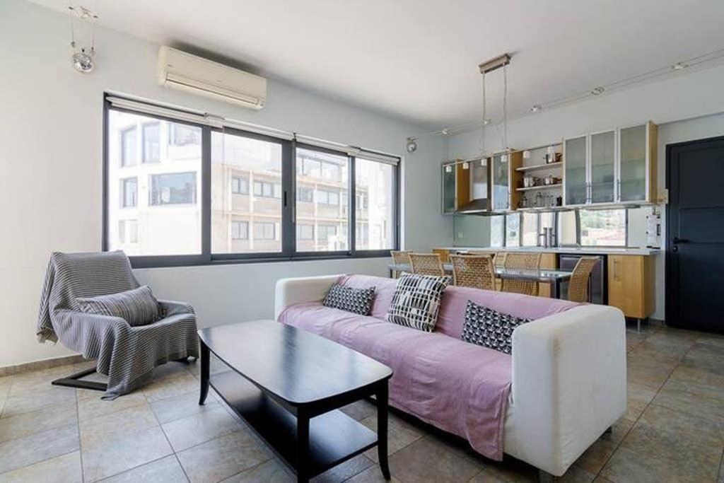 1Bedroom House In The City Center With Great View Atenas Exterior foto